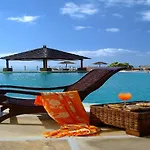 Regency Country Club, 3*
