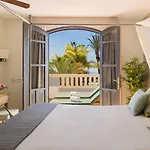 وأجنحة ريجينسي كونتري كلوب 3*