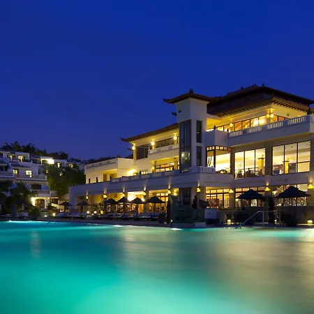 Regency Country Club, Ξενοδοχείο