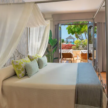 Ξενοδοχείο Regency Country Club, 3*