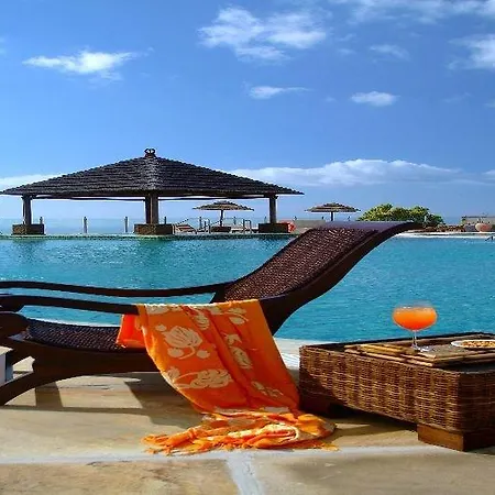 Regency Country Club, 3*