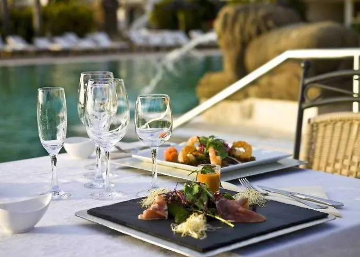 Hotell Regency Country Club, 3*